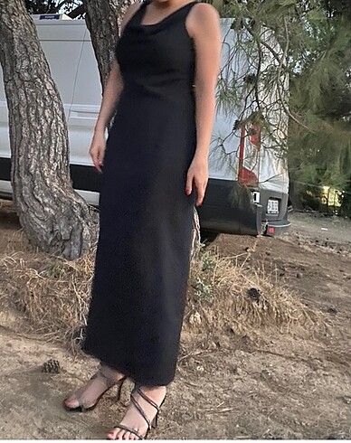 Siyah parlak abiye