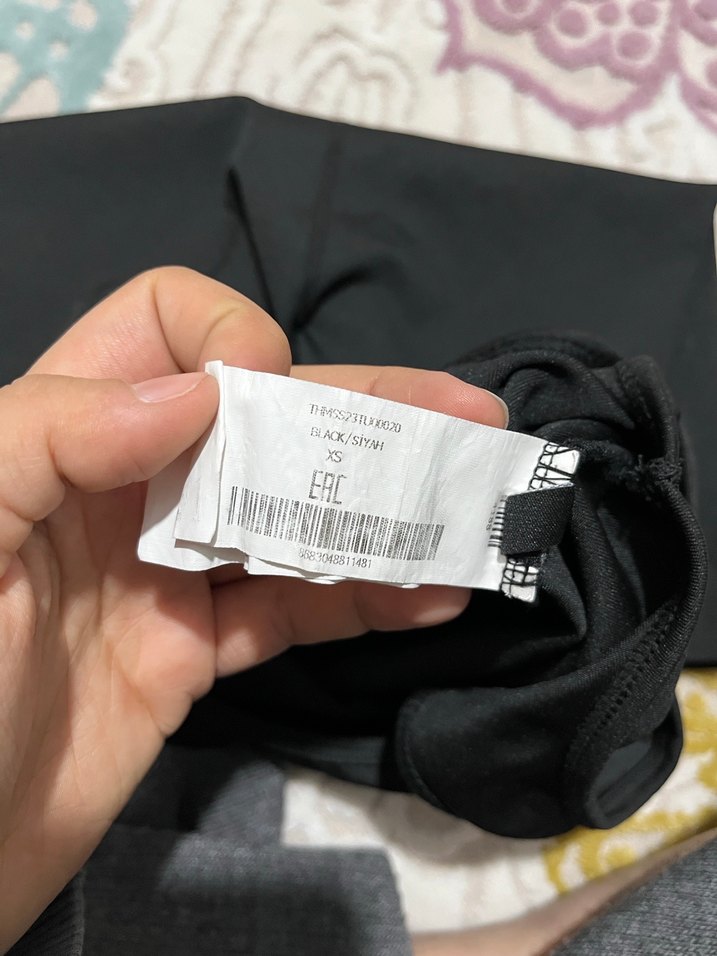 Siyah Kolsuz Kadın Midi Tulum - Görsel 2