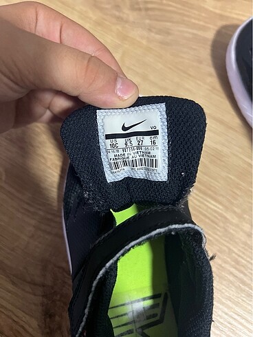 27 Beden Kız çocuk nike spor ayakkabı