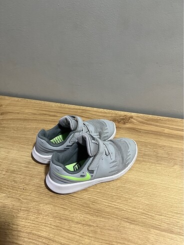 Erkek çoçuk nike ayakkabı orijinal