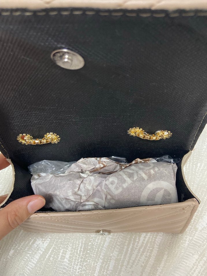 Bej Zincir Detaylı Kadın Deri Çanta - Görsel 3