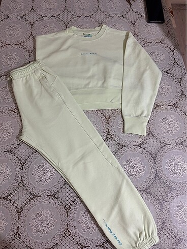 Zara Crop takım