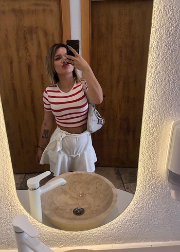 Beyaz bağlama detaylı şort etek - Görsel 2