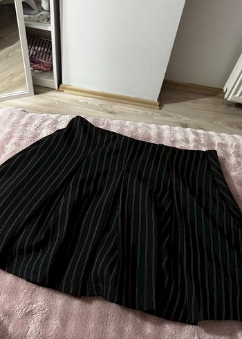 Kadın Siyah Pilili Midi Etek şortlu - Görsel 2