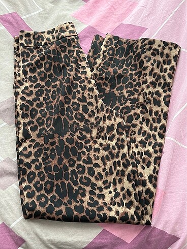 Trendyol & Milla Leopar pantolon