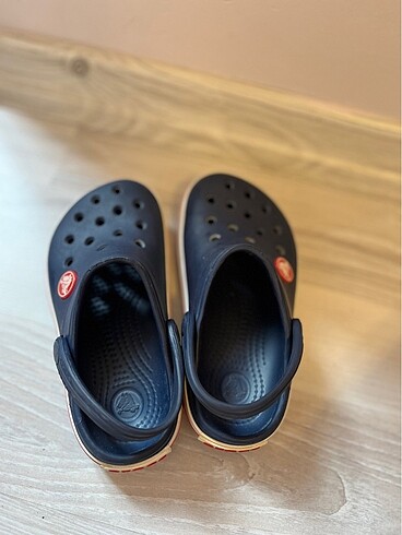 25 Beden Crocs terlik