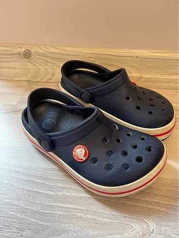 Crocs terlik