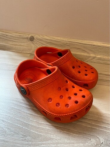 Crocs terlik
