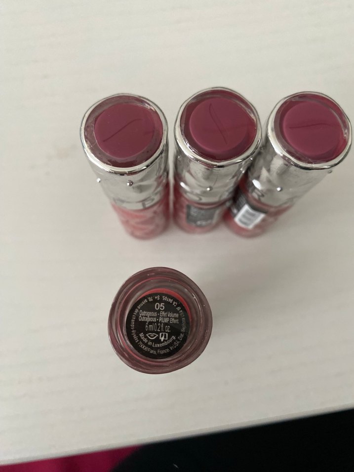 Parlak Pembe Dudak Parlatıcısı - Görsel 2