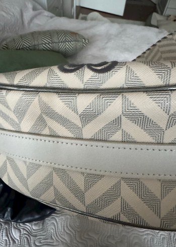 Orjinal missela  Bej-Gri Baskılı Kadın Omuz Çantası - Görsel 3