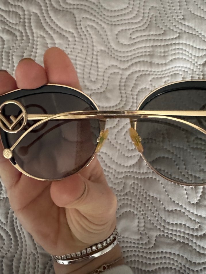 Fendi orjinal güneş gözlüğü - Görsel 2