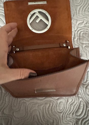 Tarçın rengi hakiki Deri içi süet Kadın Çanta Metal Tokalı - Görsel 3