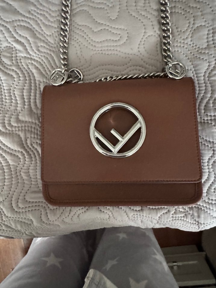 Tarçın rengi hakiki Deri içi süet Kadın Çanta Metal Tokalı - Görsel 5