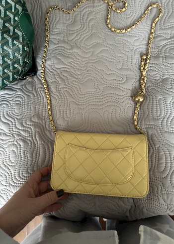 Chanel Zincir Detaylı Sarı Deri Kadın Çanta - Görsel 3