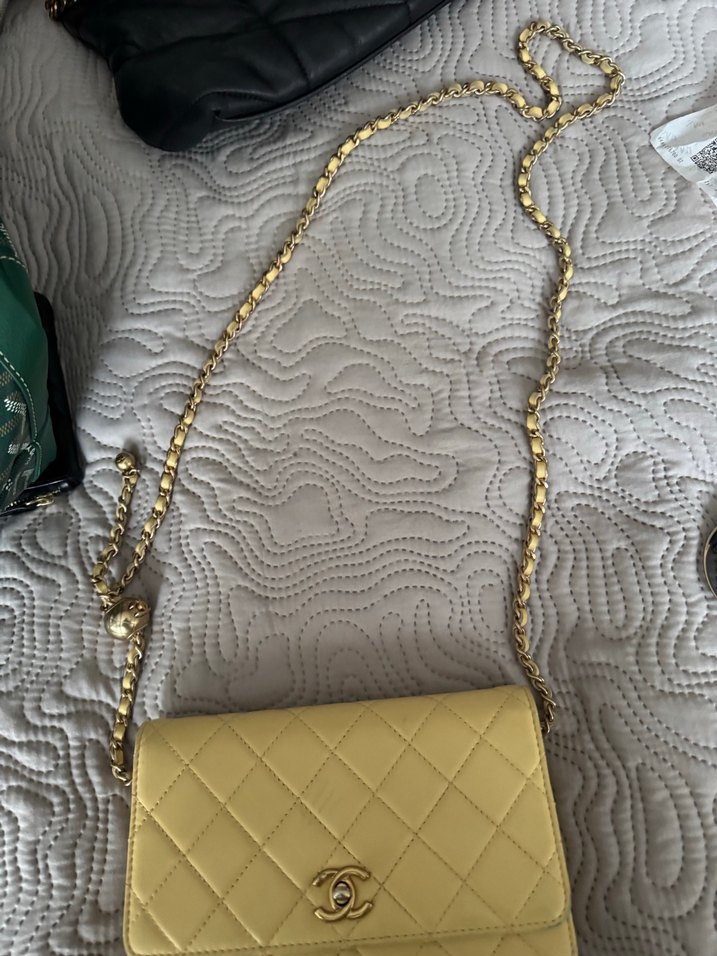 Chanel Zincir Detaylı Sarı Deri Kadın Çanta - Görsel 2