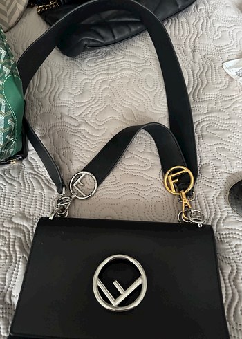 Fendi hakiki deei Klasik Siyah Deri Kadın Çanta - Görsel 5