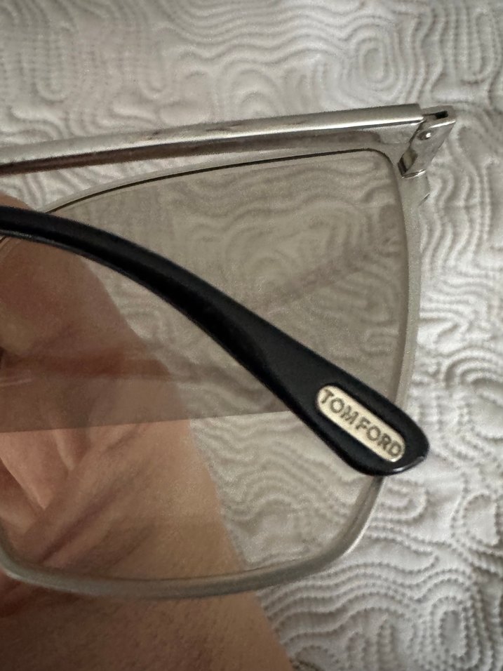 Tom  ford orjinal Şeffaf Gri Kadın Gözlüğü, Parisian Tarzı - Görsel 2