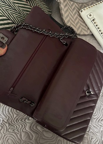 Zincir Detaylı Koyu Bej Deri Kadın Çanta - Görsel 3