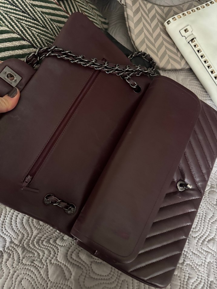 Zincir Detaylı Koyu Bej Deri Kadın Çanta - Görsel 3