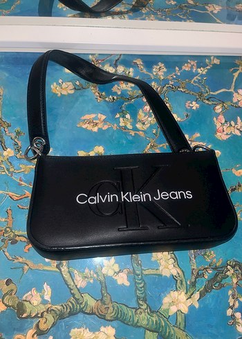 Calvin Klein Jeans Siyah Deri Kadın Çanta