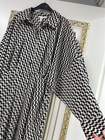 H&M Elbise