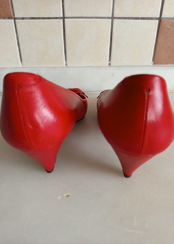 Klasik Kırmızı Fiyonklu Stiletto 37 numara - Görsel 4