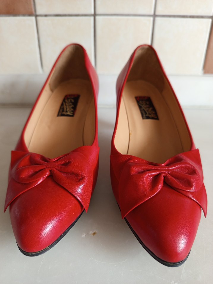 Klasik Kırmızı Fiyonklu Stiletto 37 numara - Görsel 2