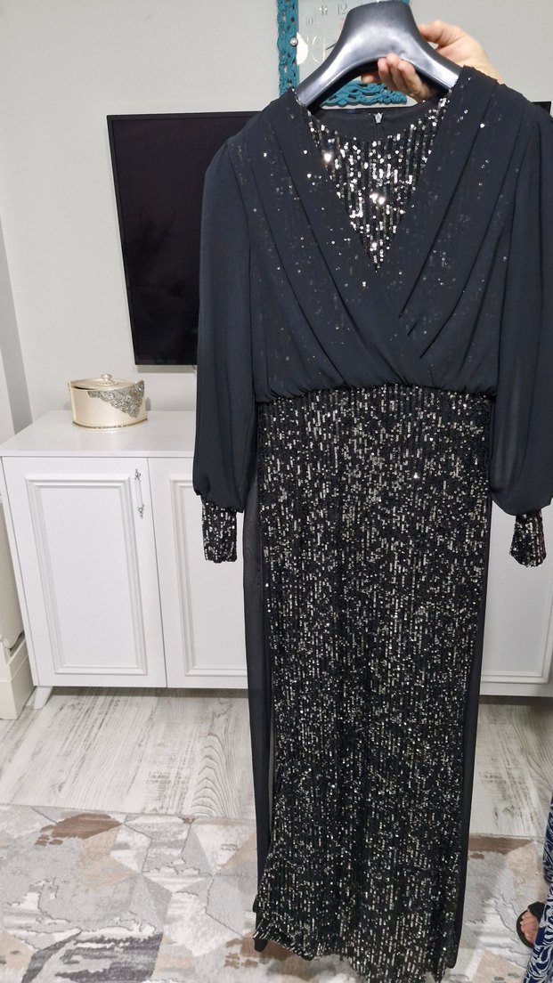 Siyah Uzun Kollu Drapeli Abiye Elbise - Görsel 2