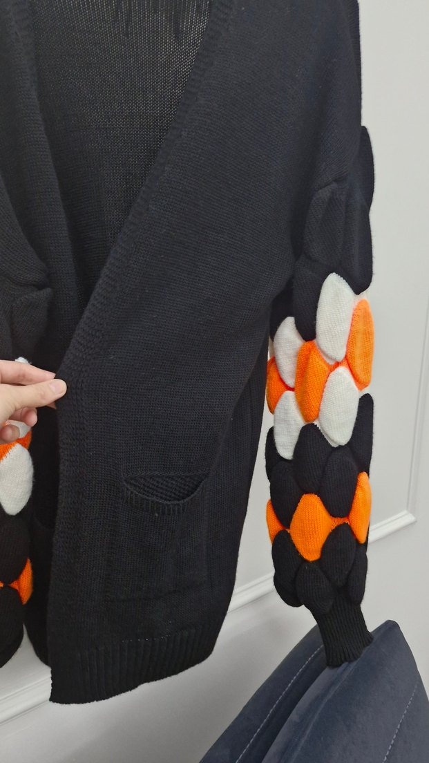 Diger Siyah Örgü Desenli Uzun Kadın Hırka - Görsel 3