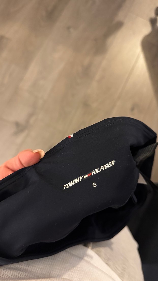 Tommy Hilfiger kadın spor tayt - Görsel 3