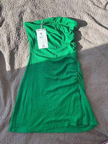 Bershka elbise