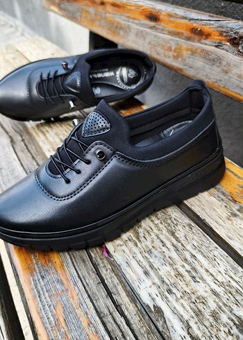 Siyah Bağcıklı Kadın Stiletto Spor Ayakkabı