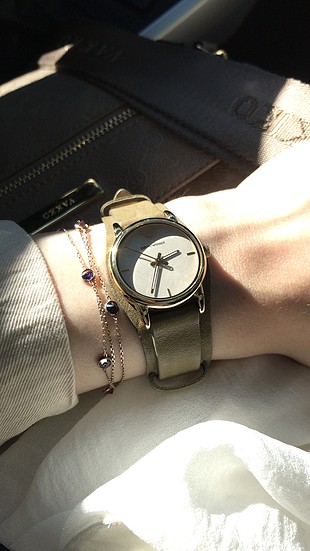 Armani Saat