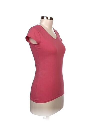 LC Waikiki LC Waikiki T-shirt %70 İndirimli.