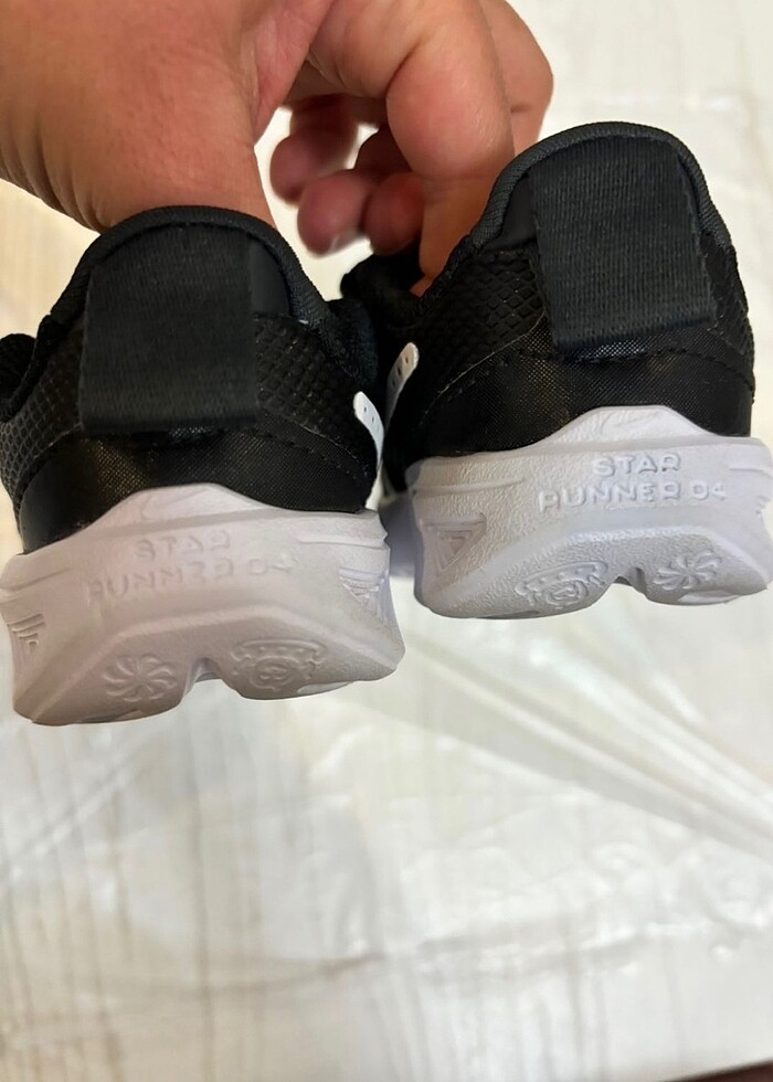 Nike Çocuk Ayakkabısı - Görsel 4