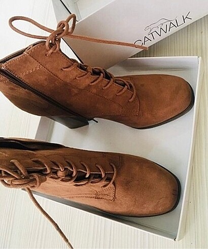 39 Beden camel Renk Süet bot 9 cm
