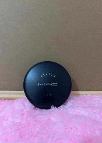 MAC Studio Fix Siyah Pudra