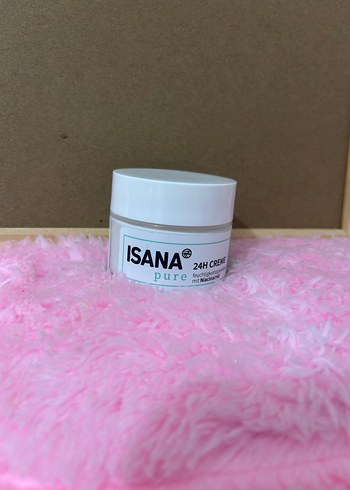 Isana Pure 24 Saat Nemlendirici Krem