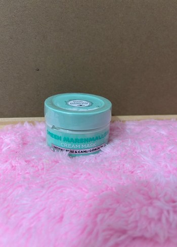 Yeşil Marshmallow Krem Maske