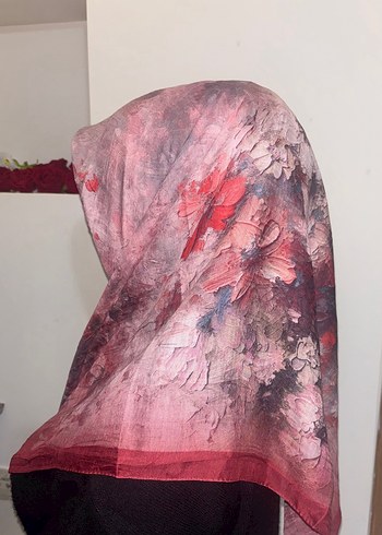 Önü kalıp gibi duran soft eşarp - Görsel 7