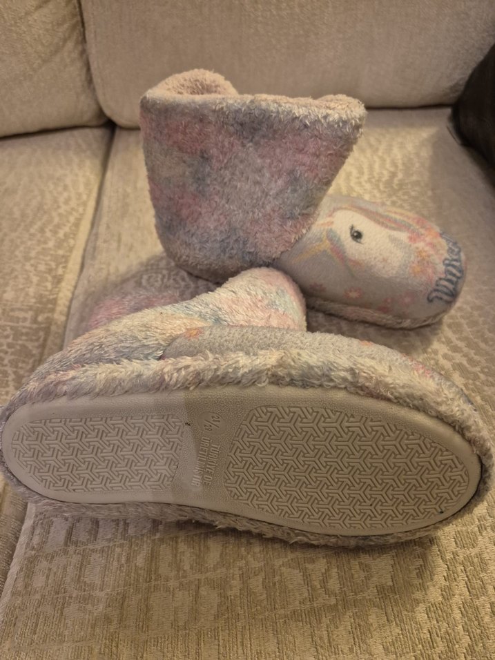 Kızlar için Gri Unicorn Desenli Sıcak Ev Terliği - Görsel 3