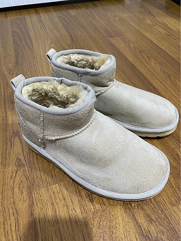 Ugg muadili - krem rengi ayakkabı