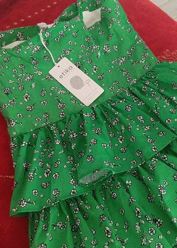 Yeşil Çiçekli Uzun Askılı Fırfırlı Elbise - Görsel 4