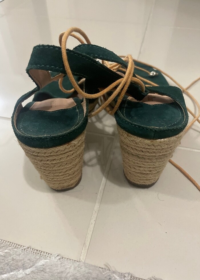 Dolgu topuk oysho ayakkabı - Görsel 4