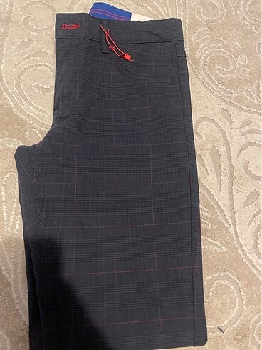 15-16 Yaş Beden Bahçeşehir koleji erkek pantalon