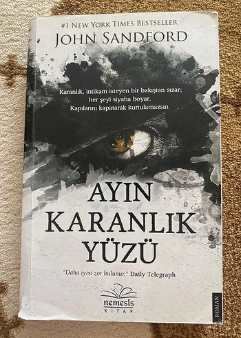 Ayın Karanlık Yüzü - John Sandford