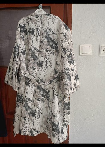 Gri Batik Desenli Uzun Kadın Kimono