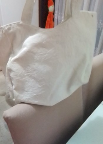 Diğer Beyaz Fırfırlı Kadın Omuz Çantası