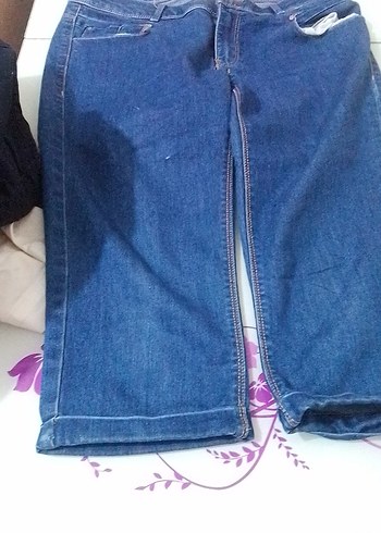 Kadın Mavi Kemerli Mini Denim Şort