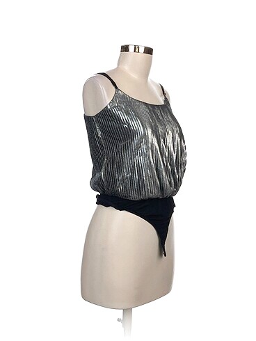 Twist Twist Bluz %70 İndirimli.